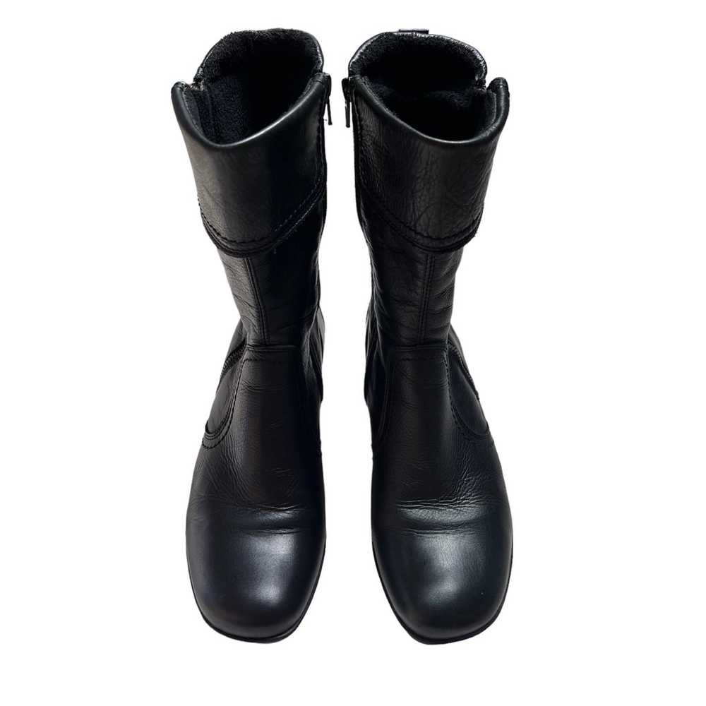 Taos Footwear Black Leather Boots. Wedge Heels. F… - image 4