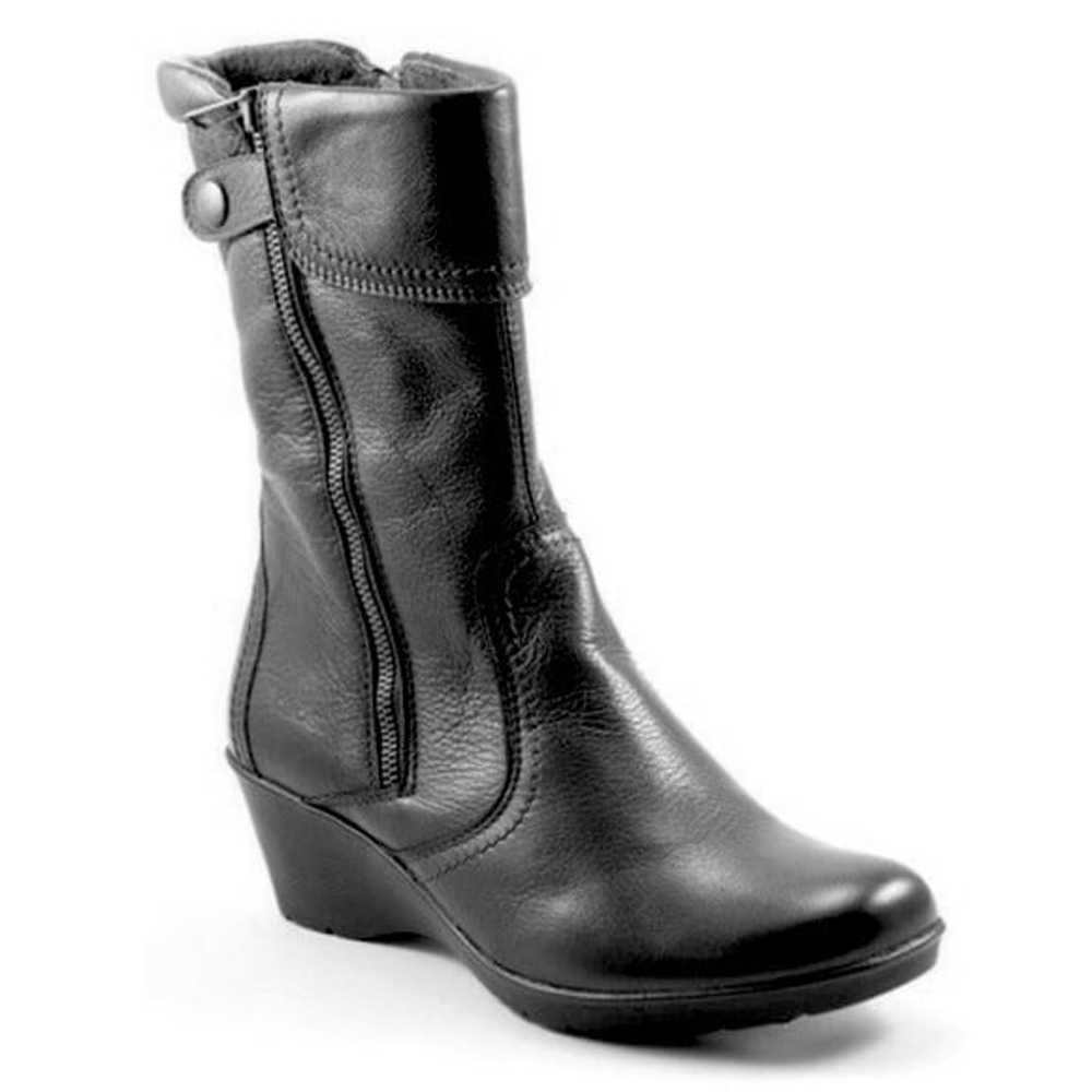 Taos Footwear Black Leather Boots. Wedge Heels. F… - image 5