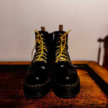 Jadon platform Doc Martens