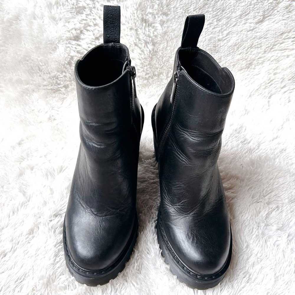 Excellent condition✨️ Dr. Martens Magdalena Side … - image 2