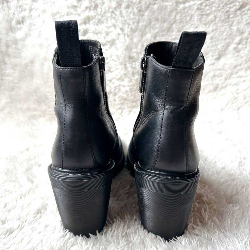 Excellent condition✨️ Dr. Martens Magdalena Side … - image 4