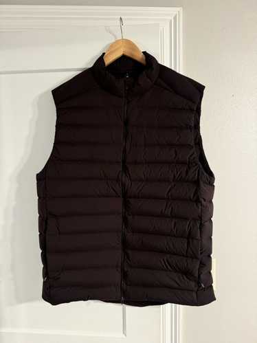 Lululemon Men’s Navigation Down Vest Brown (Mocha)