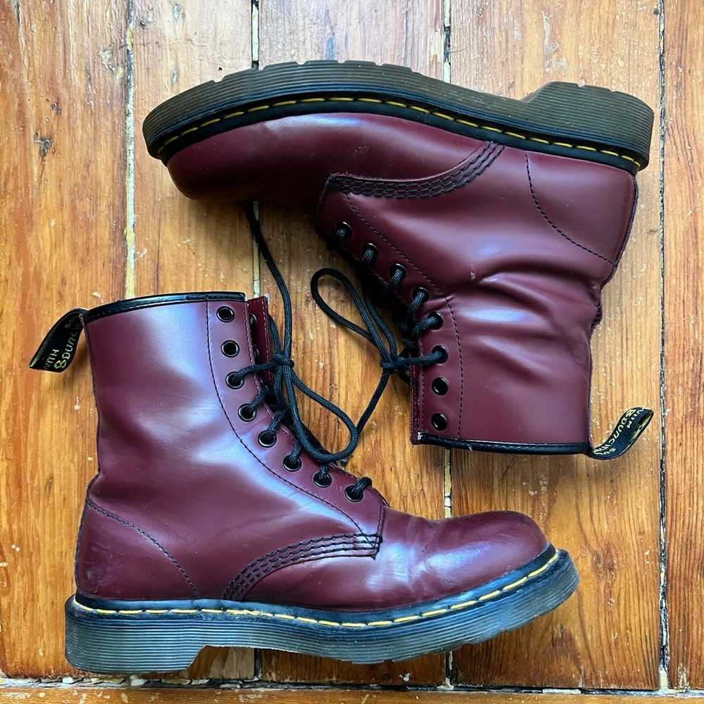 Doc Martens Lace up Boots in Burgundy, Womens siz… - image 1