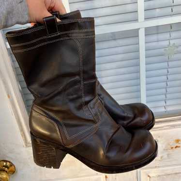 Brown y2k chunky heel platform boots