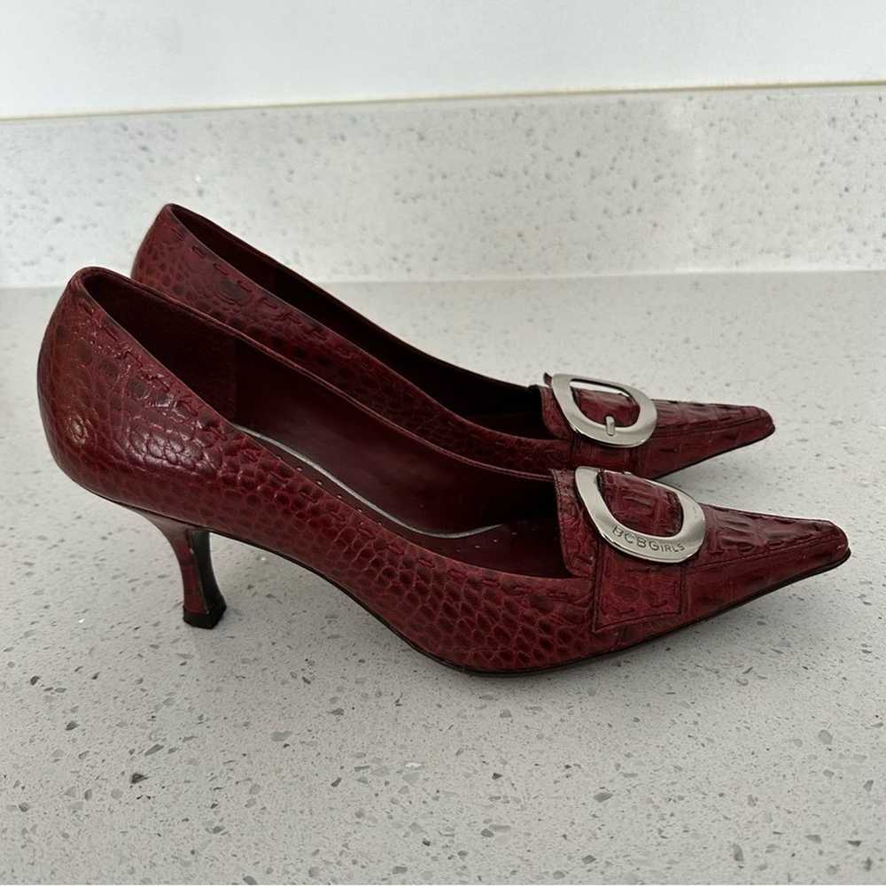 BCBGirls Burgundy Croc Embossed Pointed Toe Kitte… - image 12