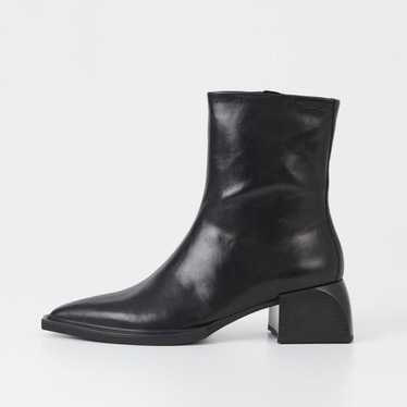 Vagabond Vivian Boots - image 1