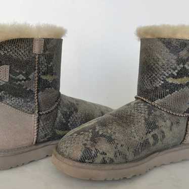 UGG Australia Mini Bailey Bow Snake Leather Sheep… - image 1