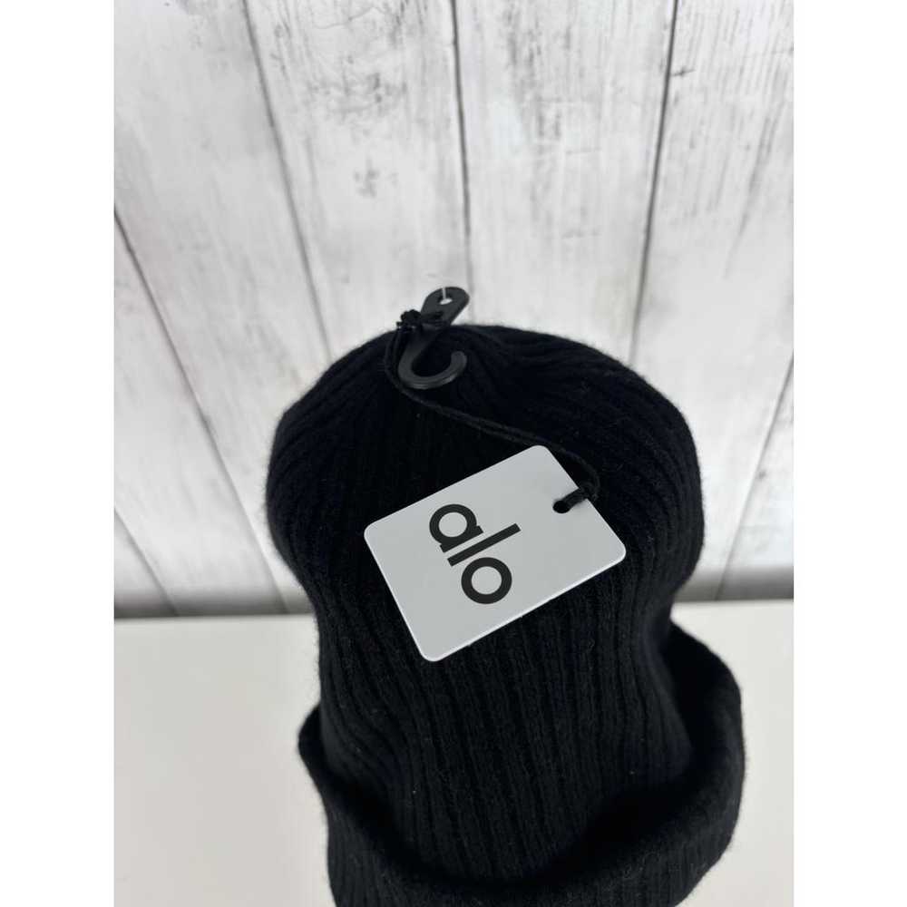 Alo Cashmere beanie - image 3