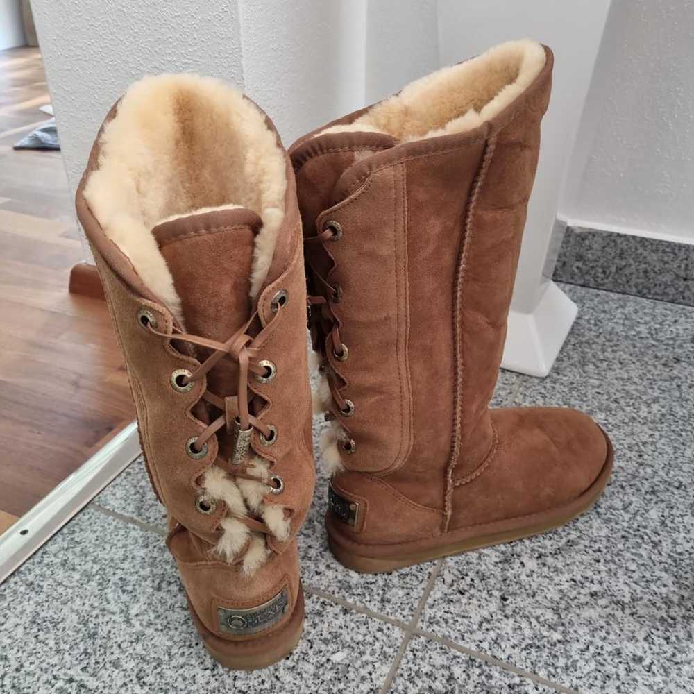 Australia Luxe Shearling snow boots - image 3