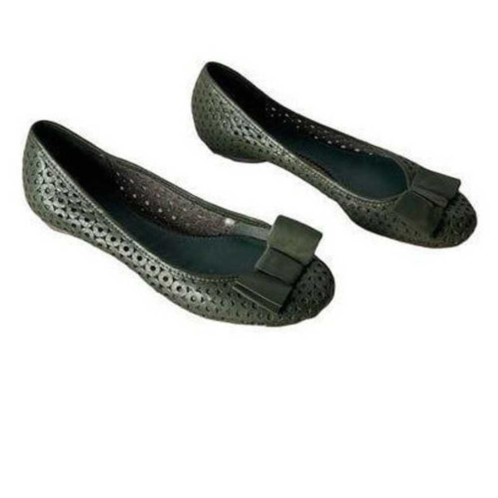 Clarks Artisan Collection Perforated Bow Flats Si… - image 5