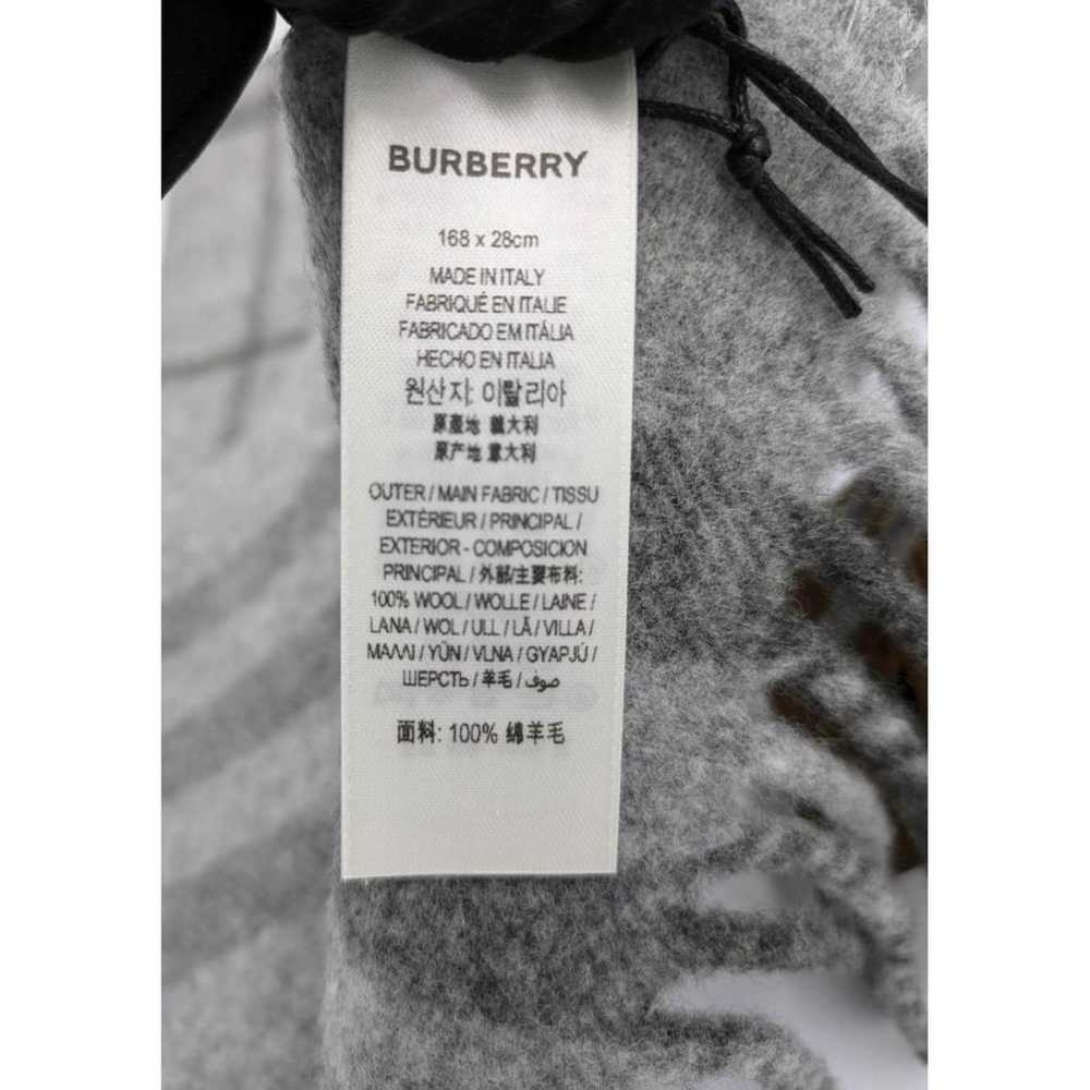 Burberry Wool scarf & pocket square - image 6