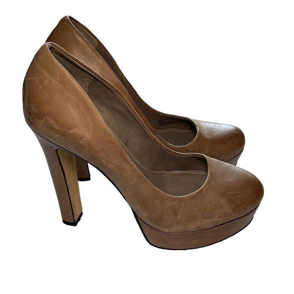 Vince Camuto Women's Tan Leather Platform Pumps S… - image 2