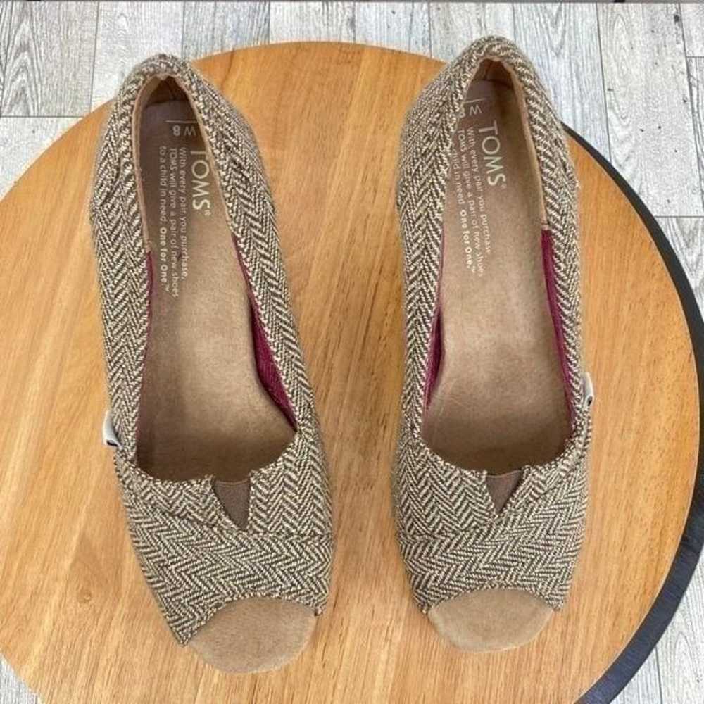 Toms Herringbone Tweed Peep Toe Cork Wedge Heels … - image 4