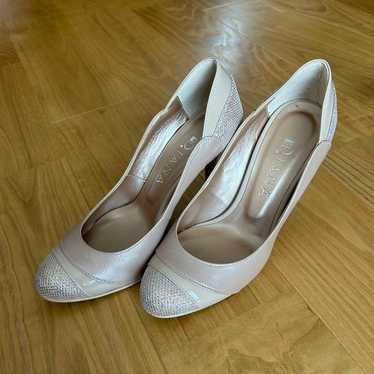 DIANA pumps, round toe, high heels, leather, enam… - image 1