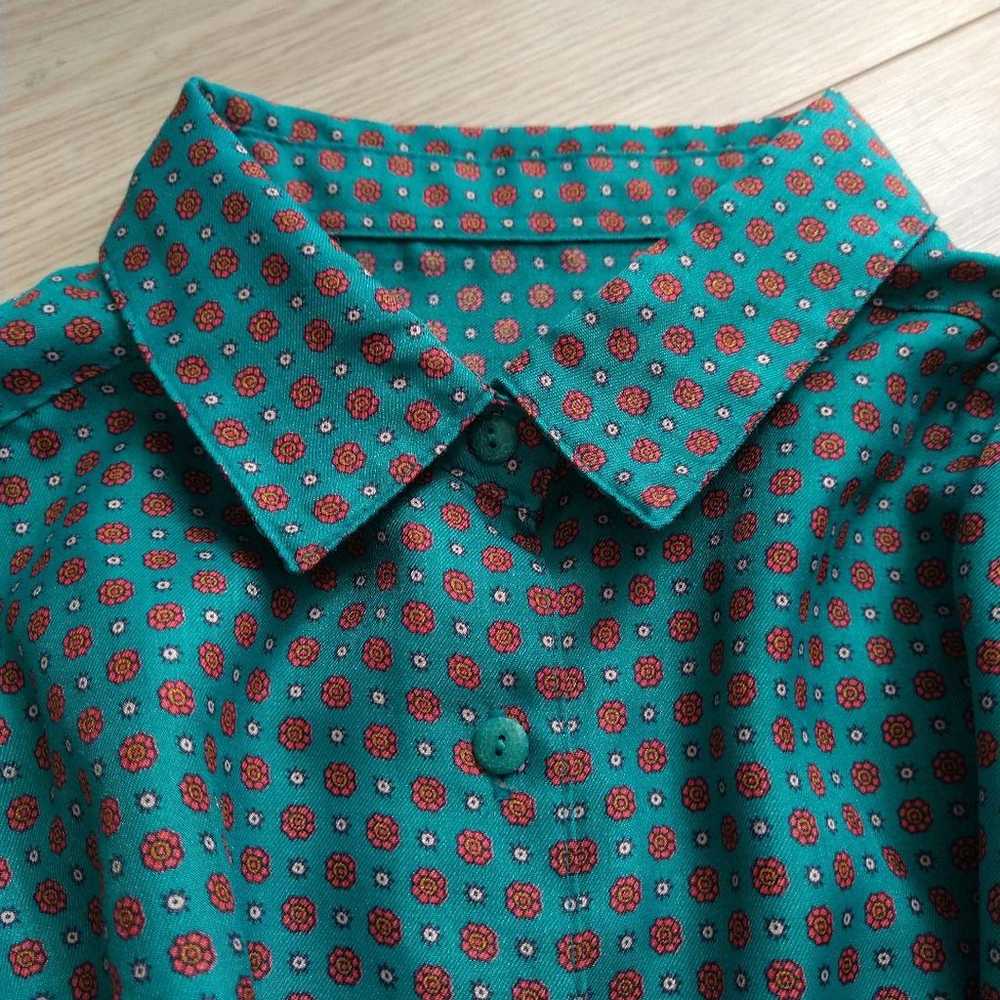 Vintage Retro Blouse Green with Small Floral Patt… - image 3