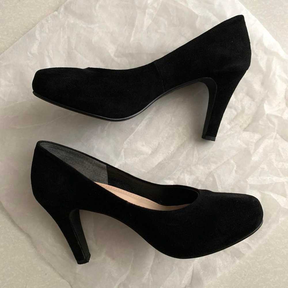 MELMO Black Suede Pumps 23cm - image 4