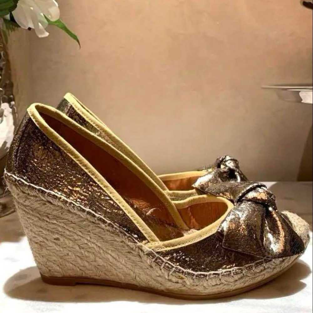 RAS Gold Wedge Sole Pumps with Ribbon - image 2