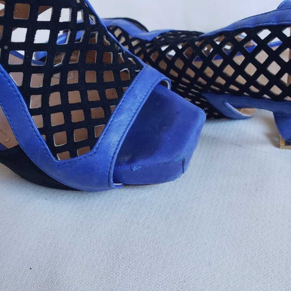 Aperlai Italy Lattice Blue and Black High Heels - image 3