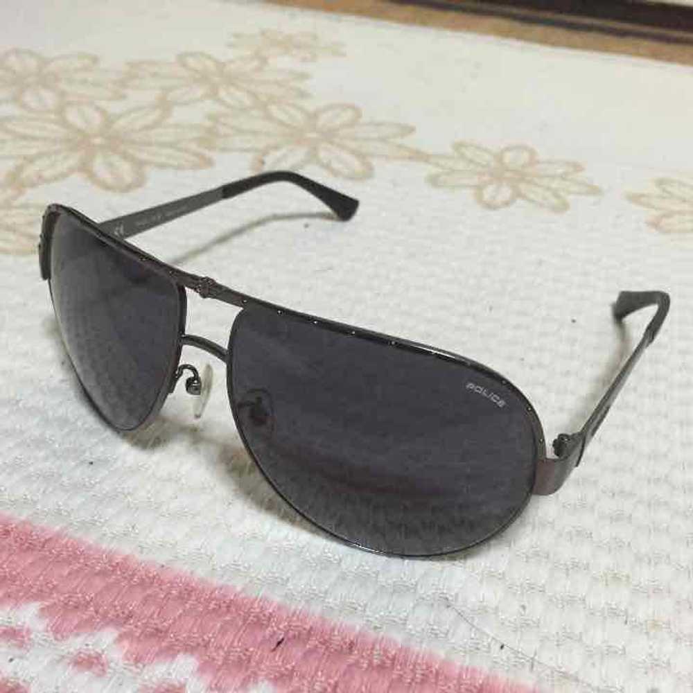 USED POLICE SUNGLASSES EXCELLENT #7F1F - image 1