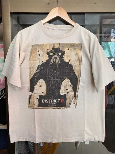 Cult × Movie × Vintage District 9 Movie Promo 2009