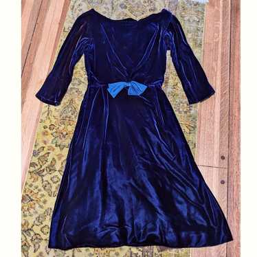 True Vintage 50s 60s Blue Violet Velvet Midi Bow D