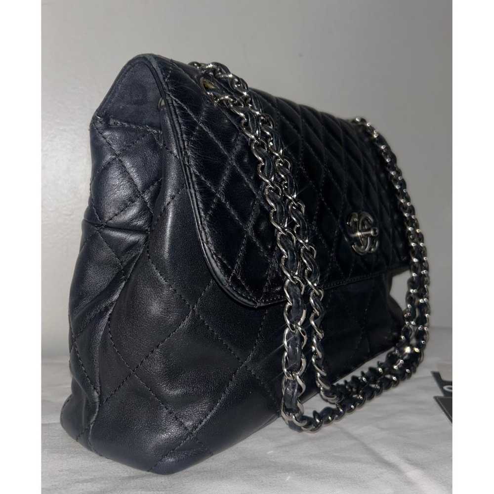 Chanel Timeless/Classique leather handbag - image 4