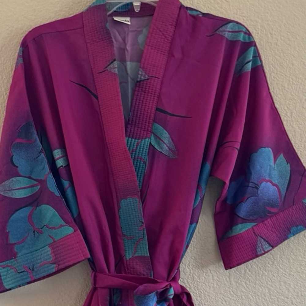 Beautiful Vintage Purple Polyester Belted Robe - image 2