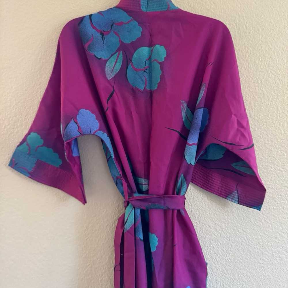 Beautiful Vintage Purple Polyester Belted Robe - image 5