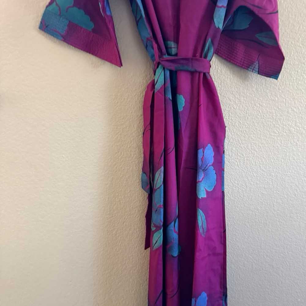 Beautiful Vintage Purple Polyester Belted Robe - image 6