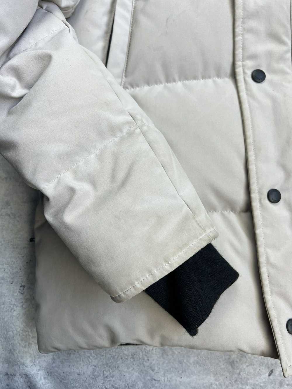 Canada Goose Canada goose limestone Wyndham parka - image 3