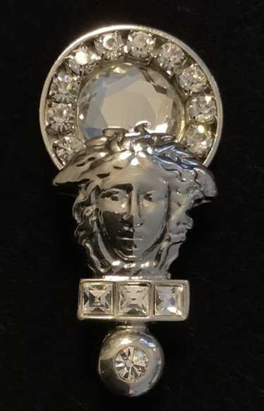 2025年】お歳暮ギフト 美品 VERSACE ヴェルサーチ ブローチ