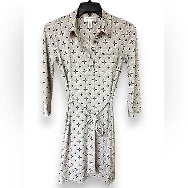 Donna Morgan Gray & White Geometric Shirt Dress Si