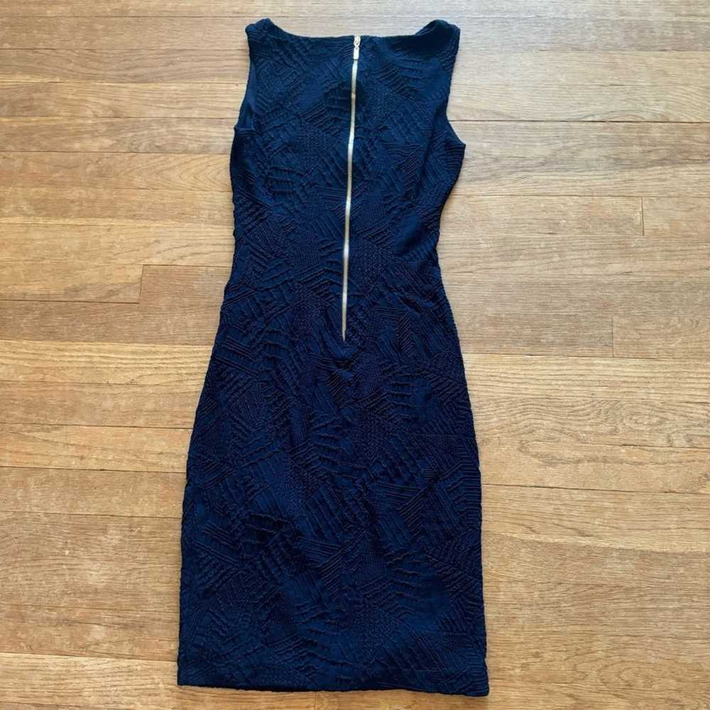 Joseph Ribkoff navy blue sleeveless ruched knee l… - image 3