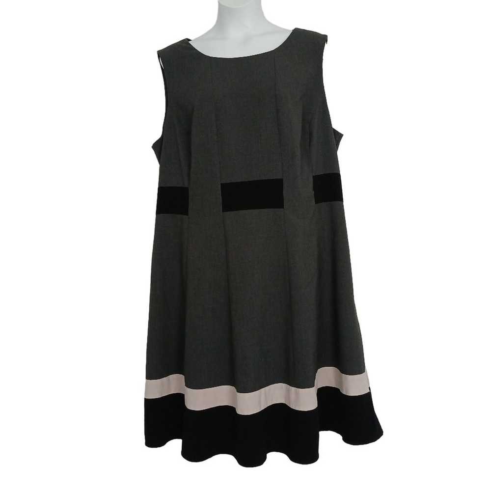 Calvin Klein Gray, Black & White Sleeveless Midi … - image 1