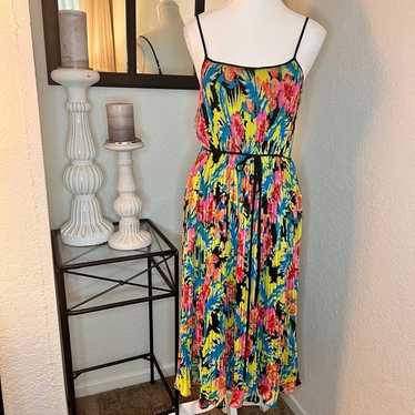 LOFT Colorful Tropical Plisse Midi Dress Size Sma… - image 1