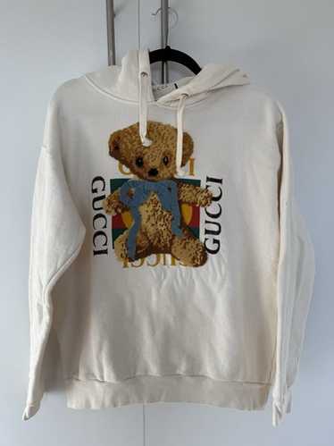 【関税&送料込】Gucci Ivory Teddy Sweatshirt Gucci Oversize Sweatshirt With Logo And Teddy Bear in