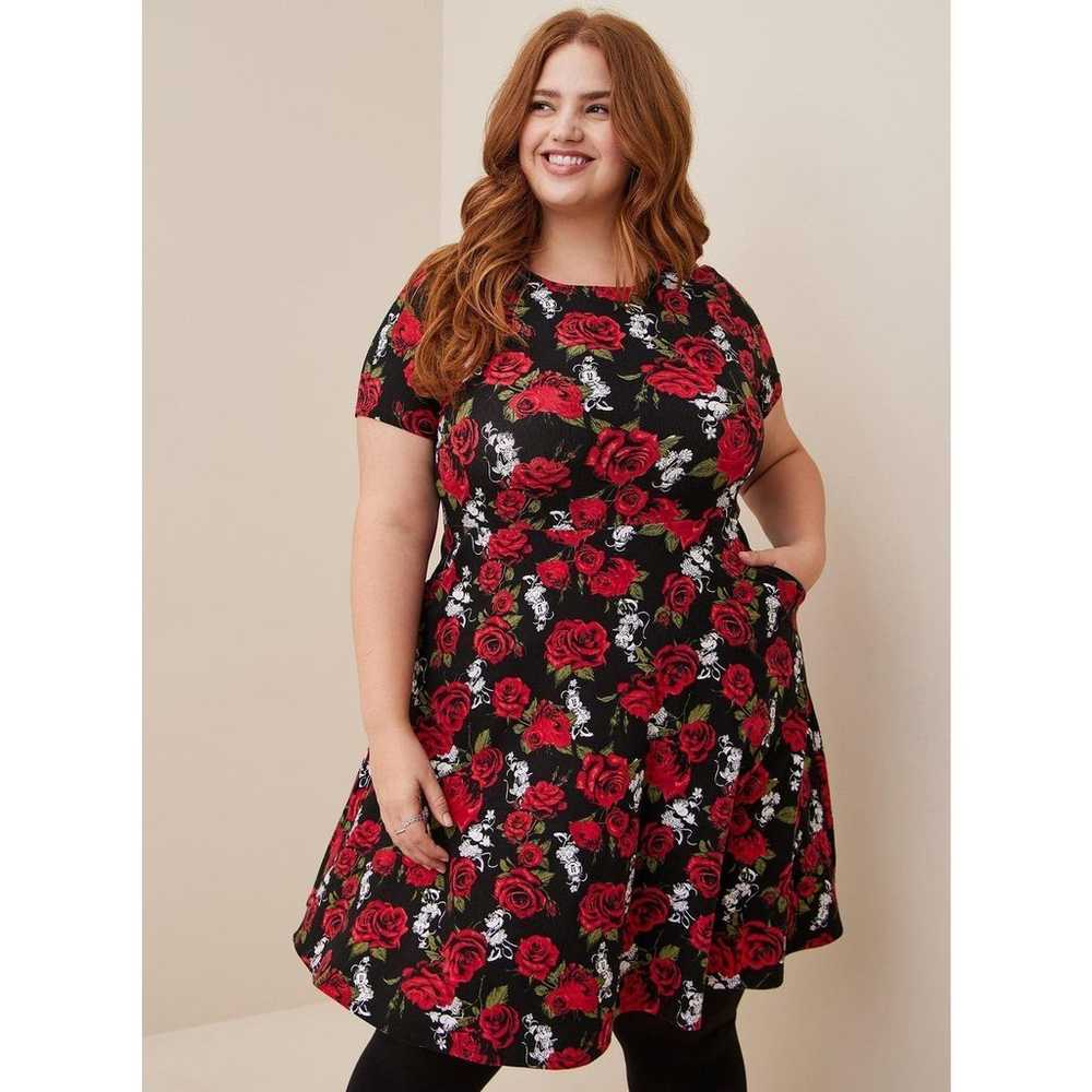 Torrid Plus Size 1 Disney Minnie Mouse Roses Hear… - image 5