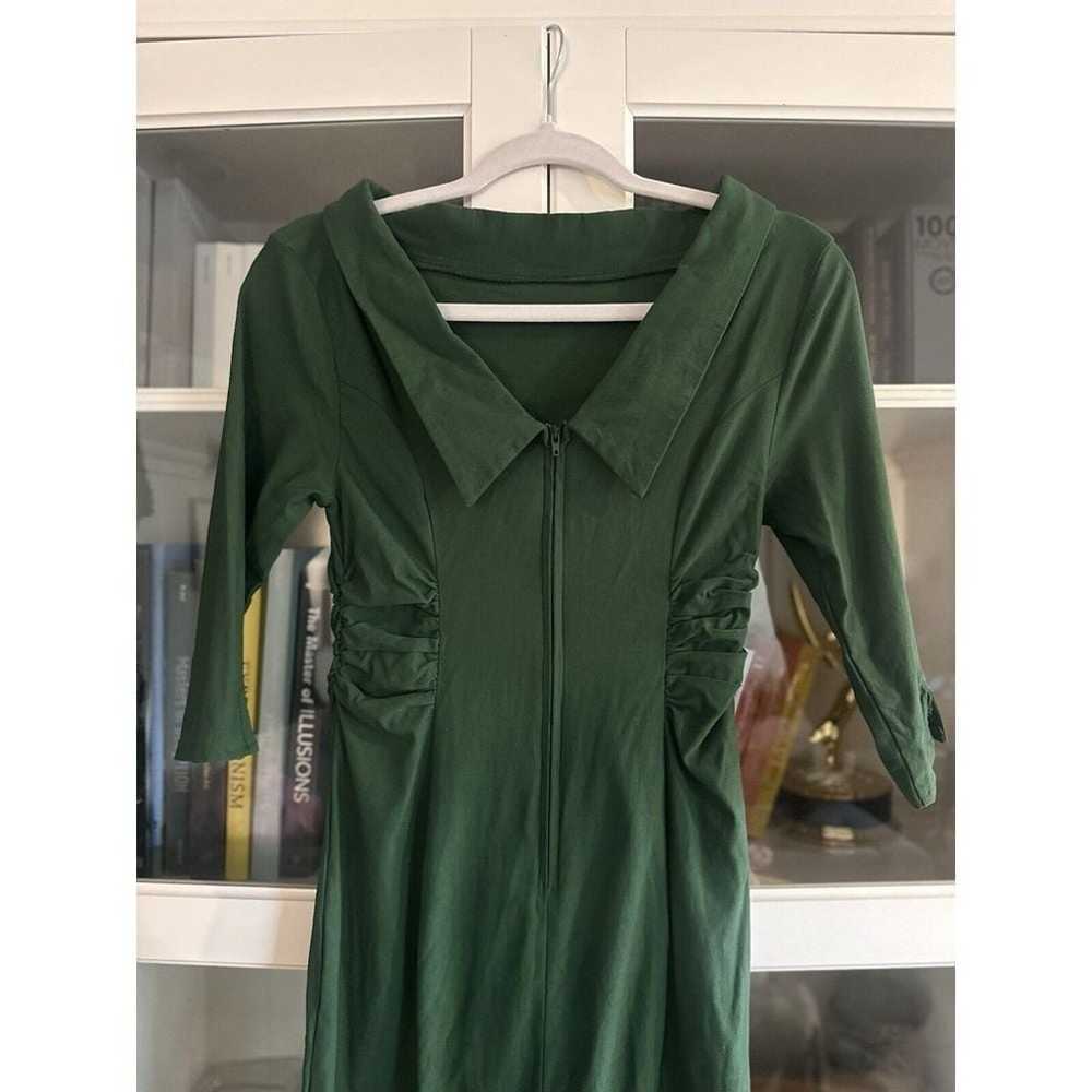 Unique Vintage Green Retro V back wiggle dress fo… - image 6