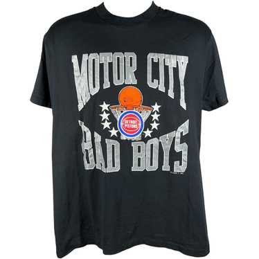 Vintage 1980s Detroit Pistons NBA Bad Boys Graphic T-shirt / Single Stitch / Motor store City / Streetwear / Rare Sports Tee / Made In USA