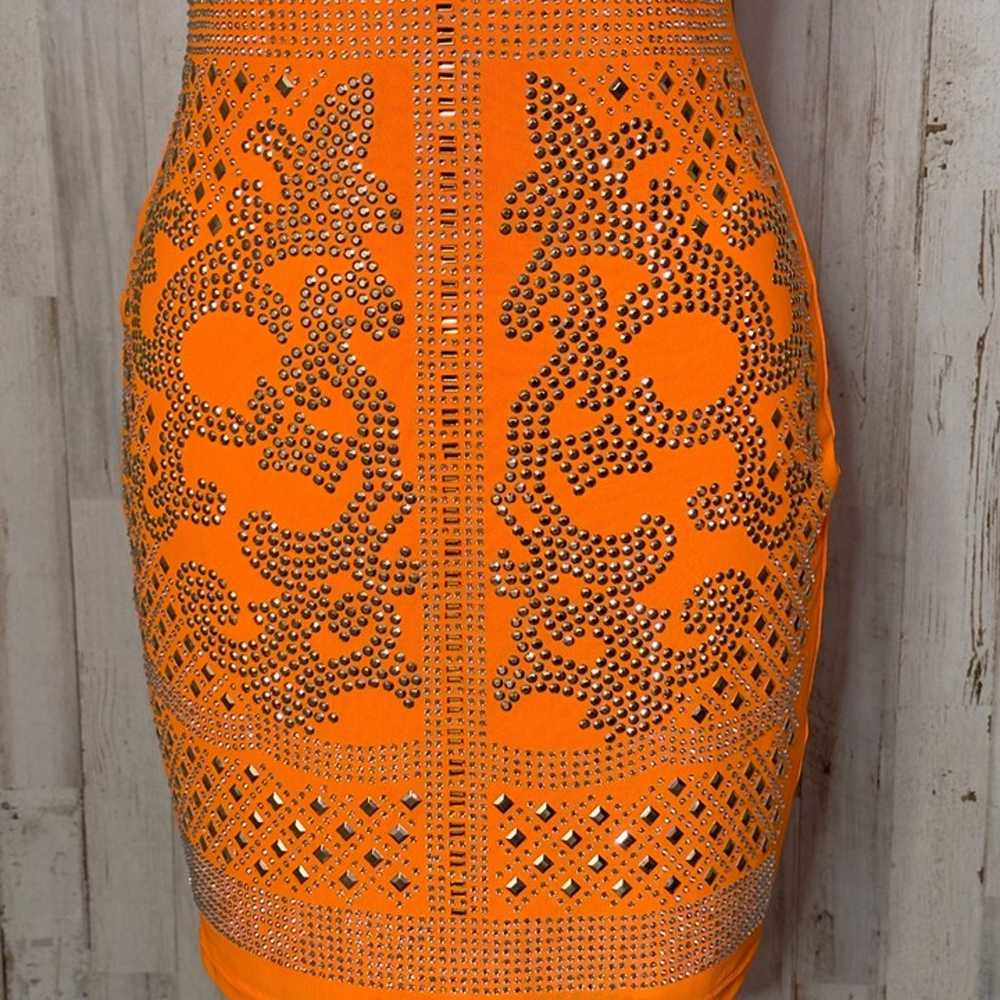 bebe Vibrant Orange V-Neck Embellished Sleeveless… - image 3