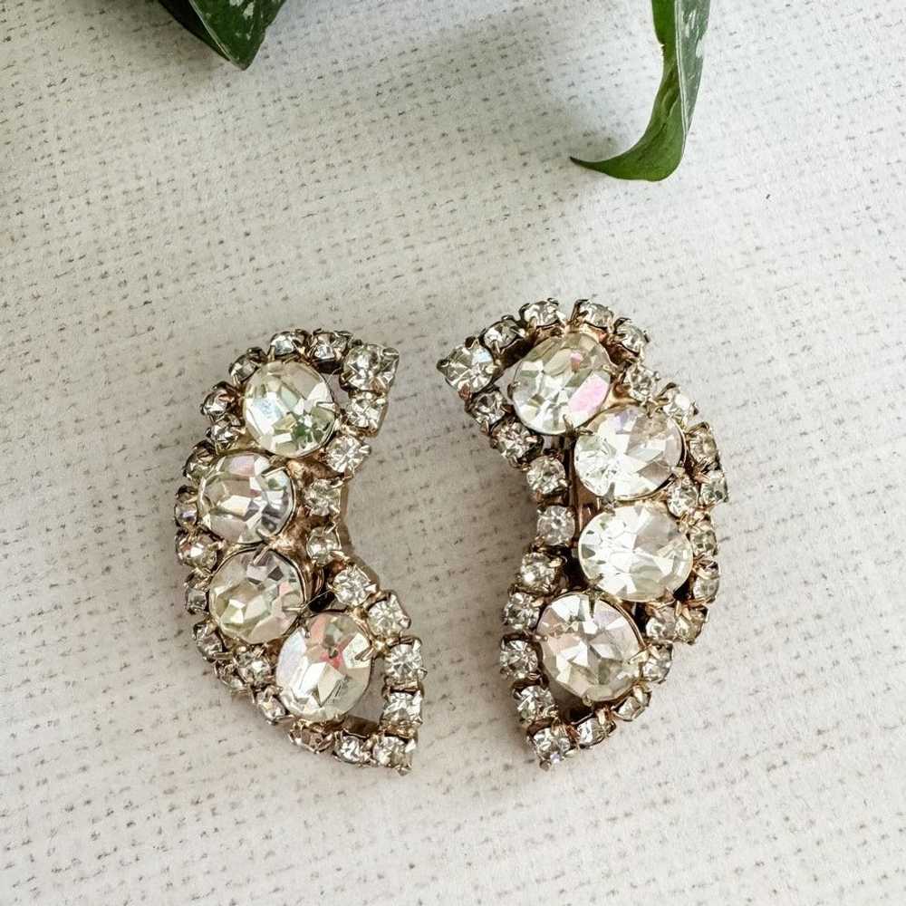 Vintage Vintage 50s 60s prong set rhinestone earr… - image 5