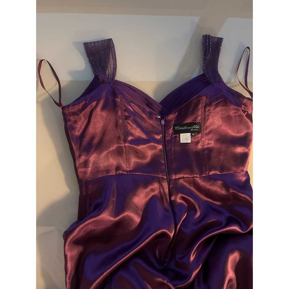 Cinderella Divine women’s purple Elegant Satin Dr… - image 10