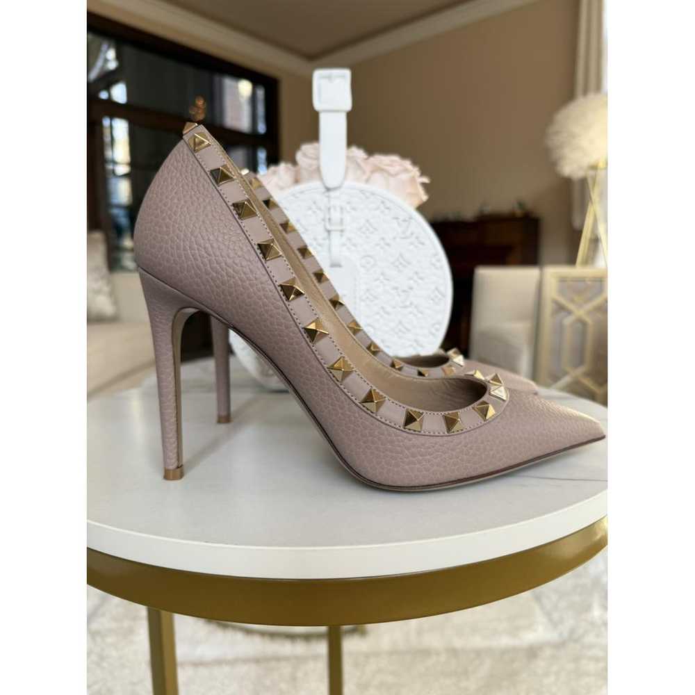 Valentino Garavani Rockstud leather heels - image 7