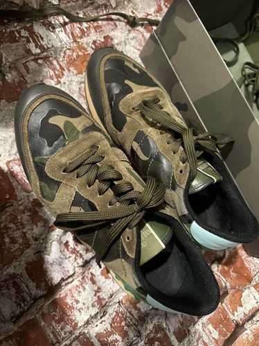 Valentino Garavani Camouflage Rockrunner Sneakers