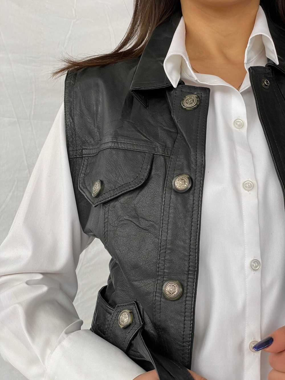 Vintage Classic Woman Genuine Leather Biker’s Vest - image 4