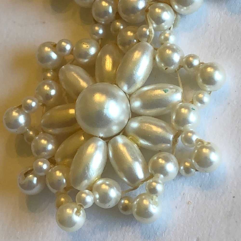 Vintage Faux Pearl Cluster Beaded Pendant Necklace - image 5