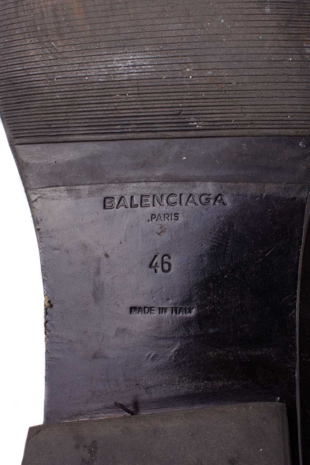 Balenciaga BALENCIAGA BLACK SUEDE CLASSIC CHELSEA… - image 6