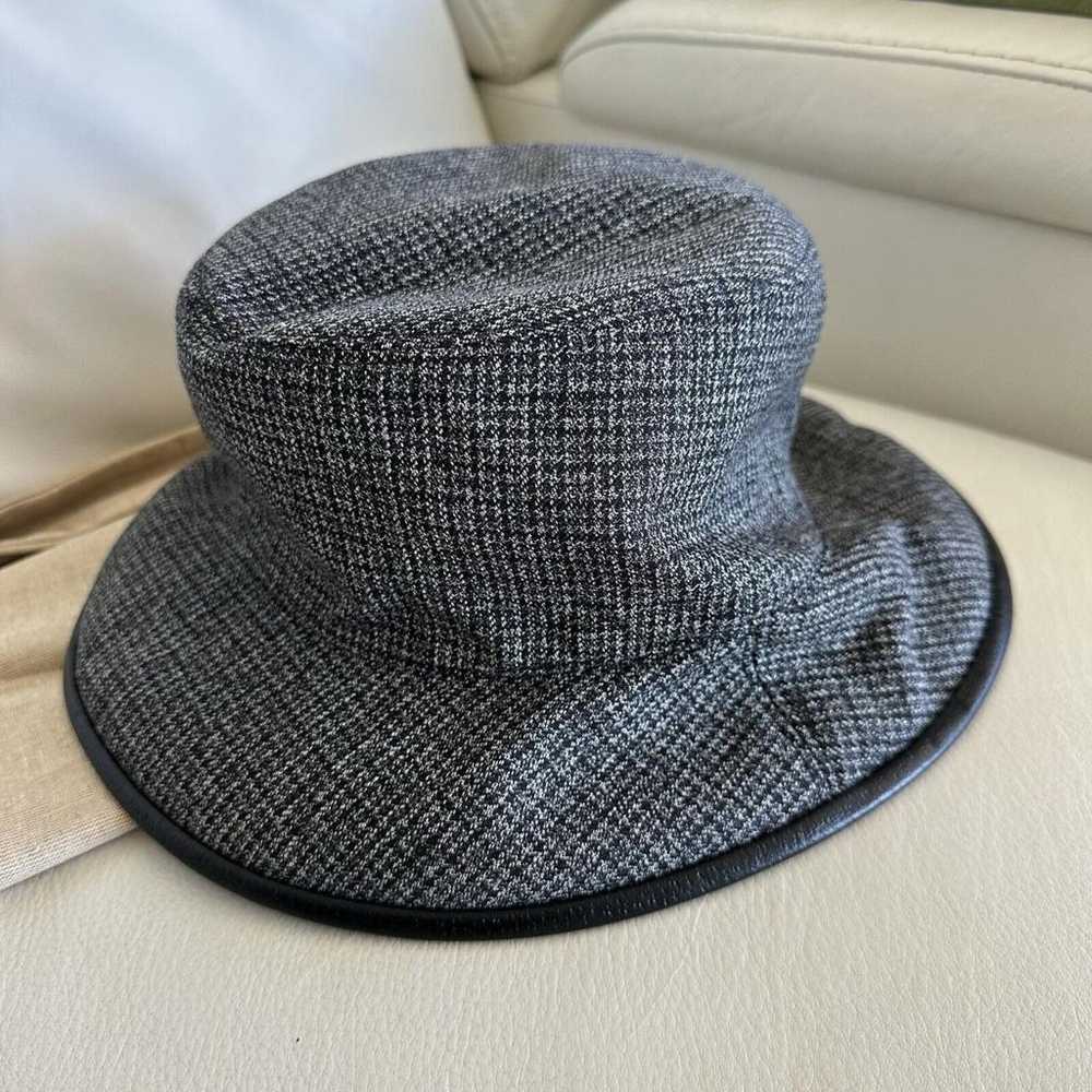 Gucci Cloth hat - image 4