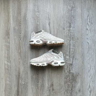 Nike × Streetwear × Vintage NIKE • WMNS Air Max P… - image 1