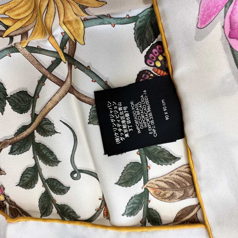 Product Details Gucci Cream Floral Silk Scarf 90x… - image 6